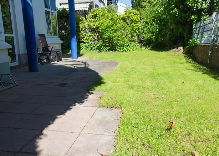 Wonderful Renovated With Great Location Appartement *