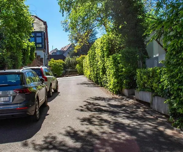 Апартаменты Wonderful Renovated With Great Location *